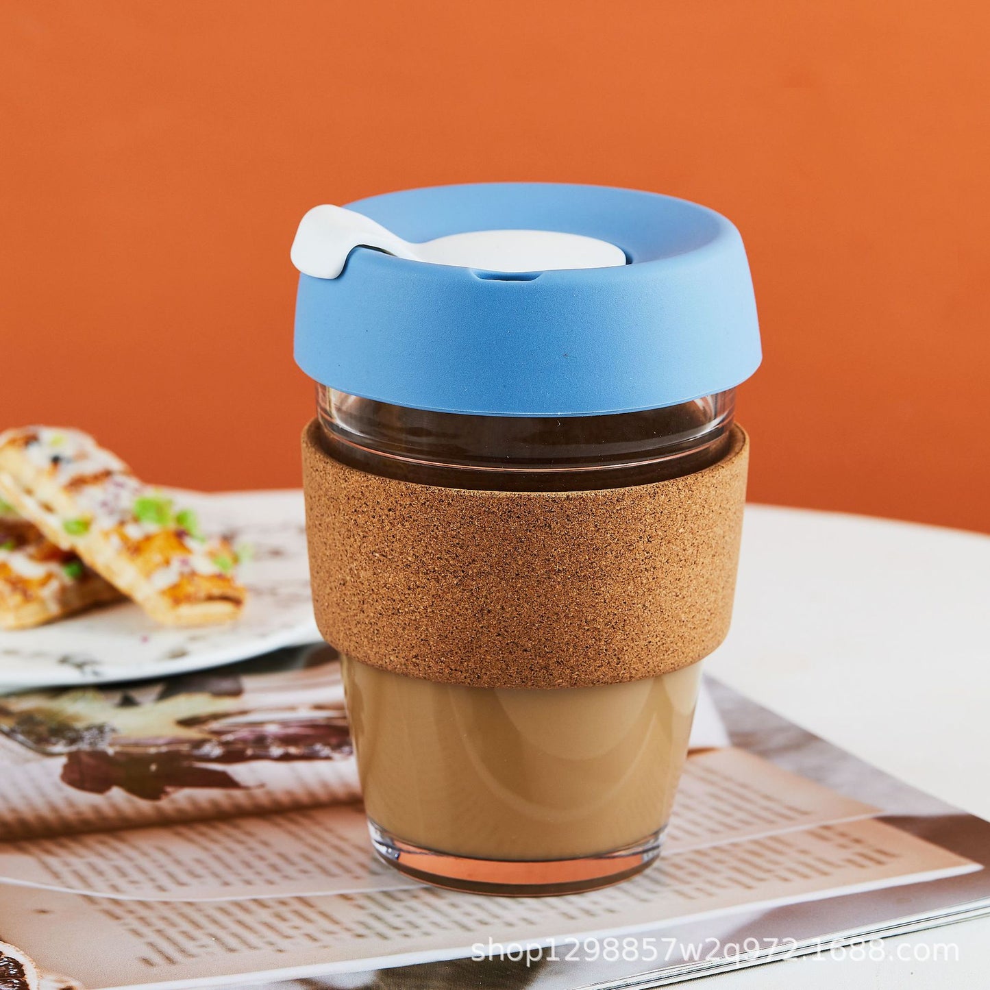 Silica Gel Glass Coffee Cup With Silica Strap Gripping Slanted Cap